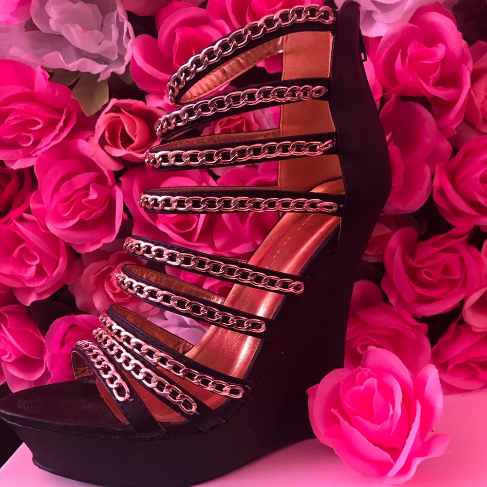 Black Leather (Chain) Wedge Heel
